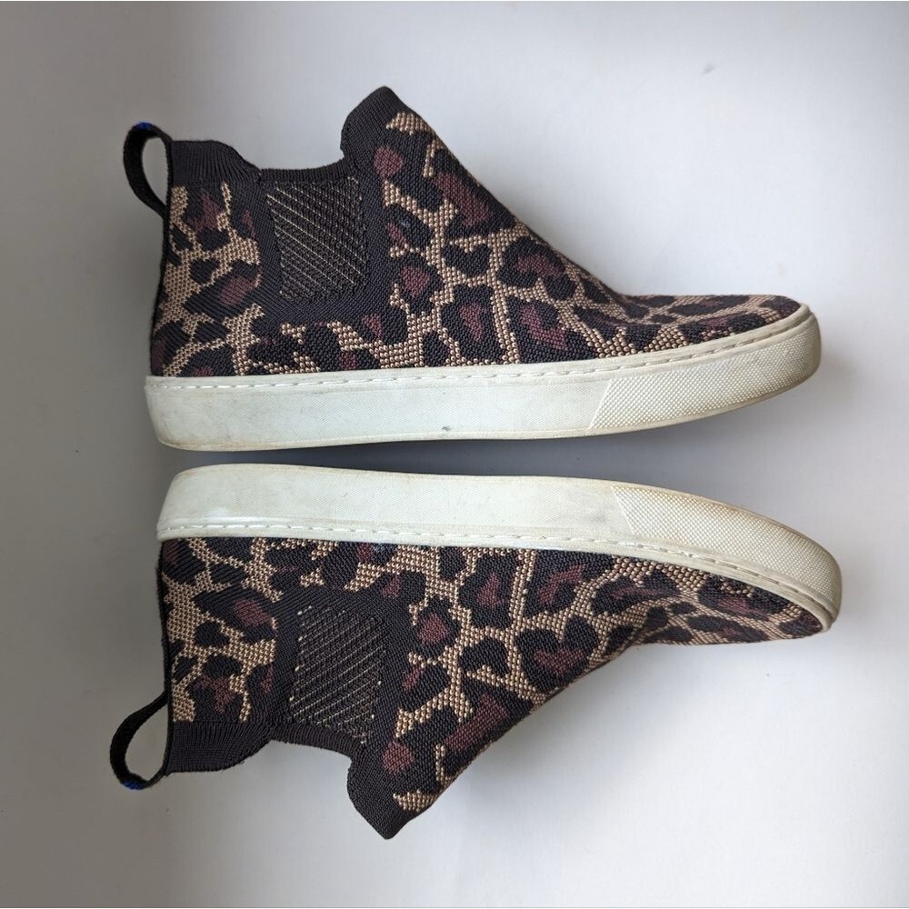Rothy's Discontinued The Chelsea in Wildcat Leopard Print - Picture 8 of 12